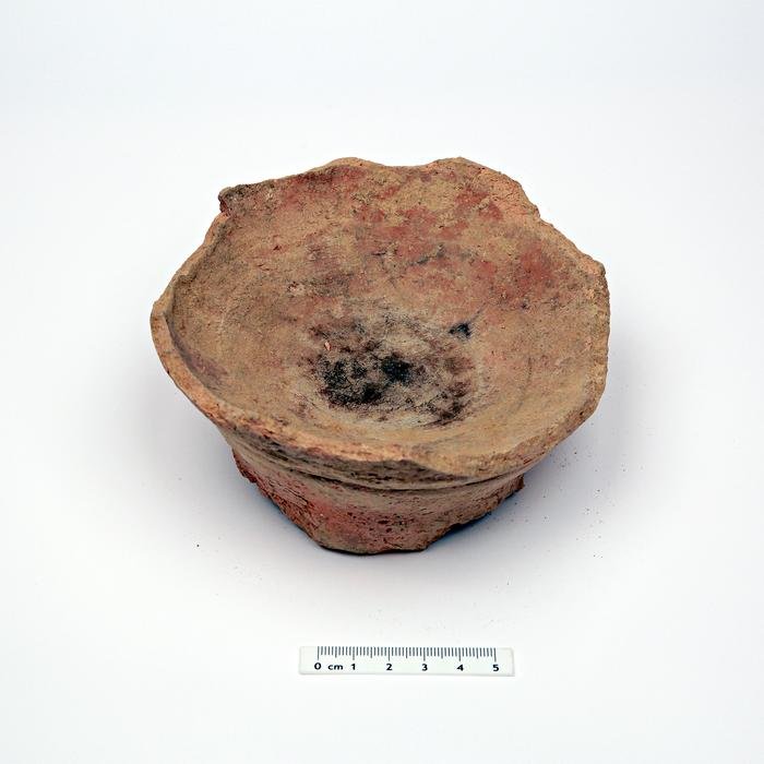 Eines der antiken Räuchergeräte, die bei der Inhalation von Harmal verwendet wurden Credits: Hans Sell