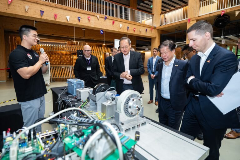 Schaeffler und NTU Singapur starten neue Phase für KI-gestützte humanoide Robotik